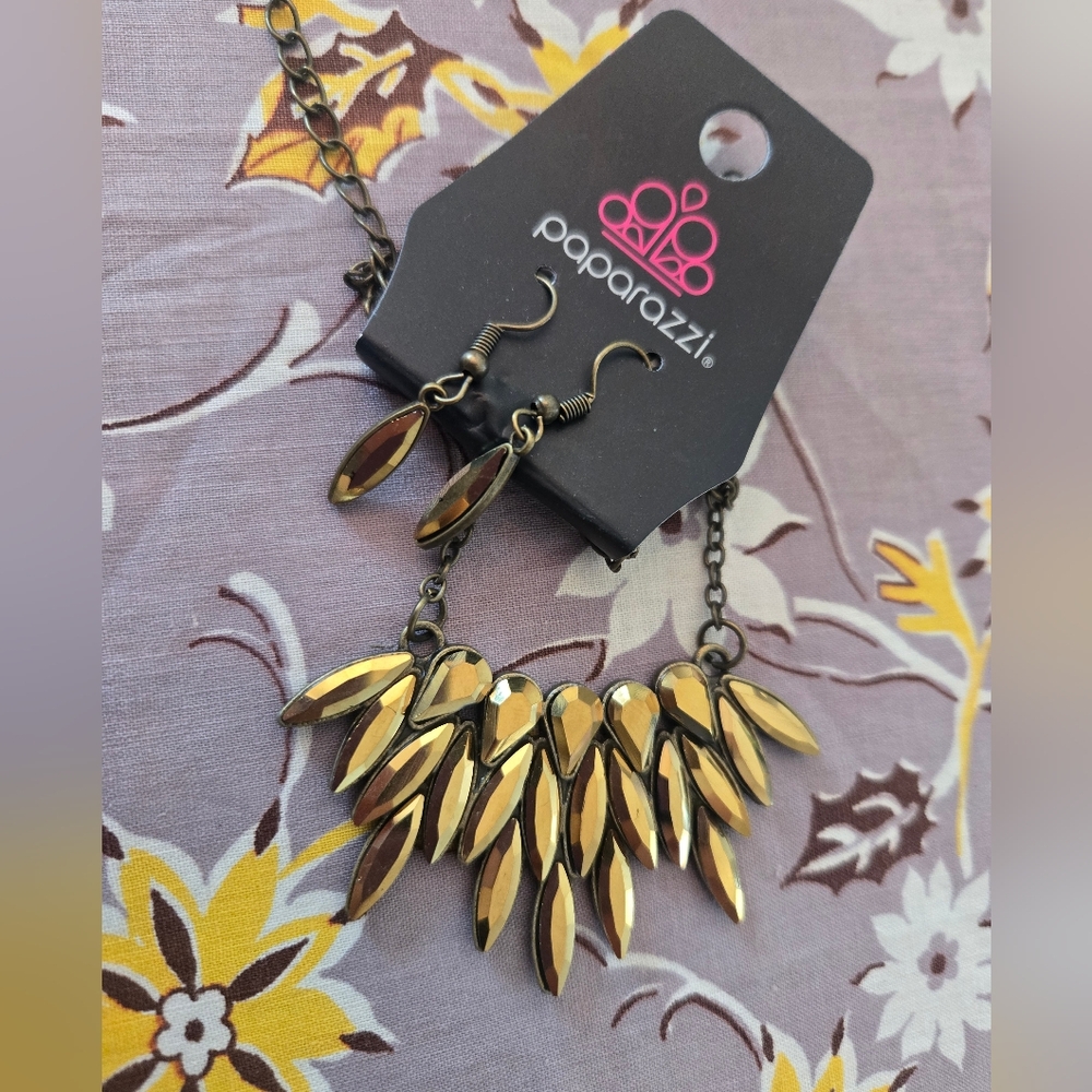 Costume Jewelry Necklace and Earrings Set